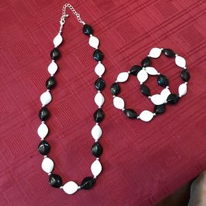 Necklace and Bracelet Set